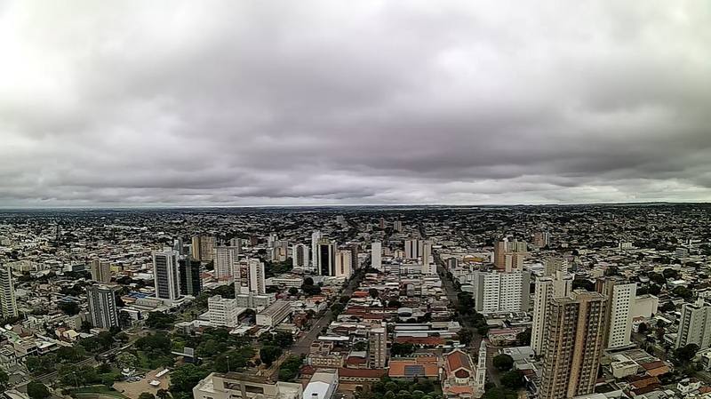 Céu nublado em Campo Grande, nesta manhã ©FRANCISCO BRITTO